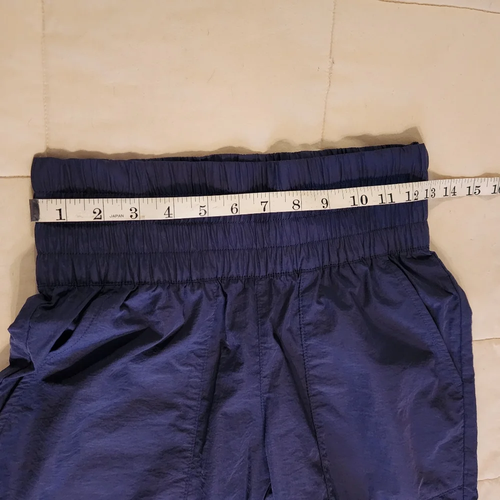 Columbia Women's Hiking Jogger Pants Omni Shield Navy Sz XS EUC Athletic Nature